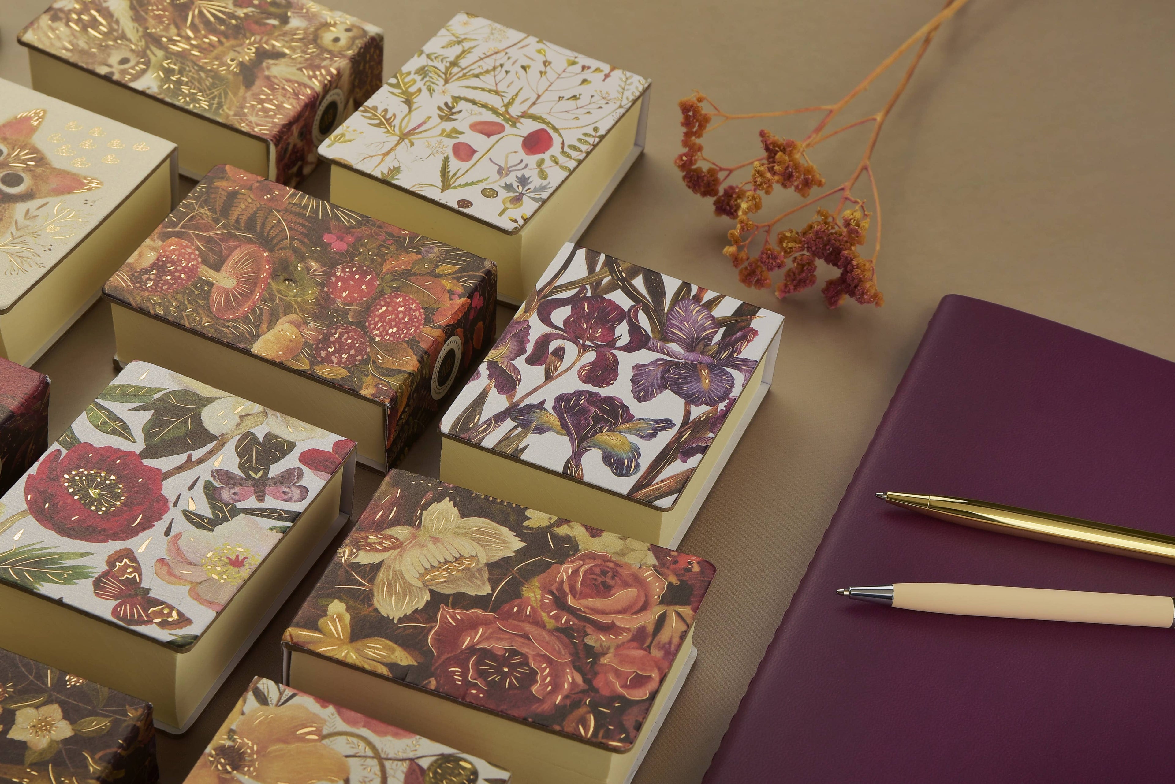 Tear-Away Notepad  -Pom on the Vine